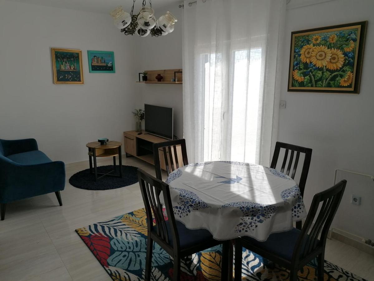 Apartment Artemisia 1 Trogir Exterior photo