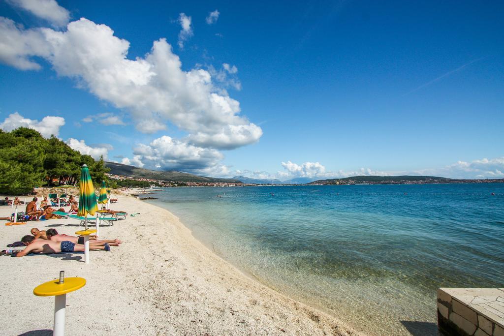 Apartment Artemisia 1 Trogir Exterior photo